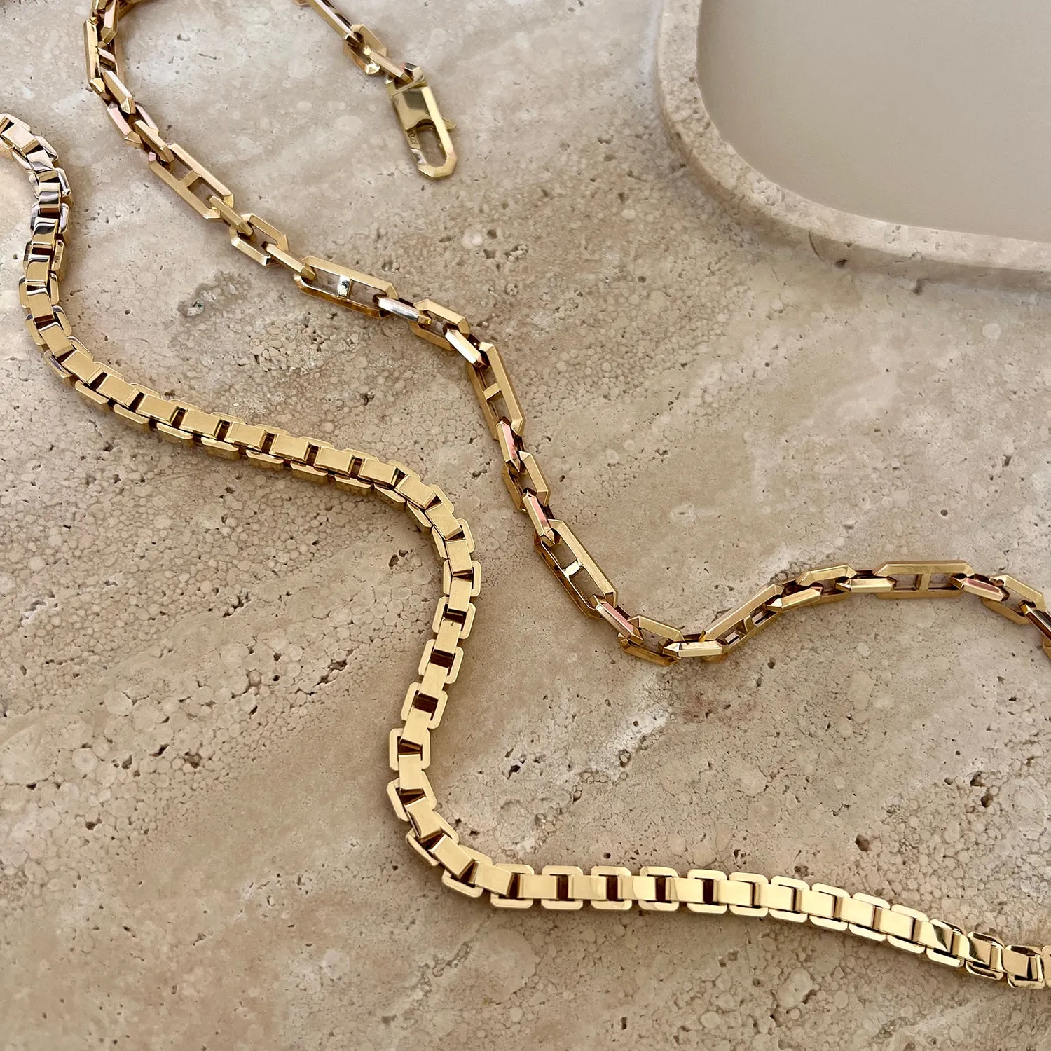 Beveled Link Statement Chain Necklace