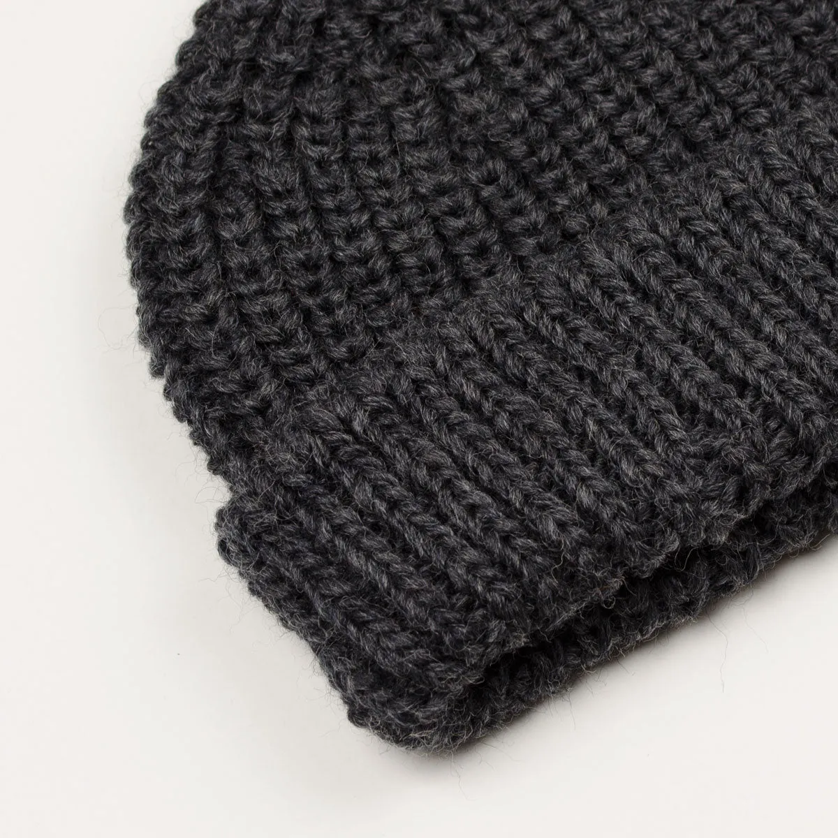 cableami - British Wool Short Beanie - Gray