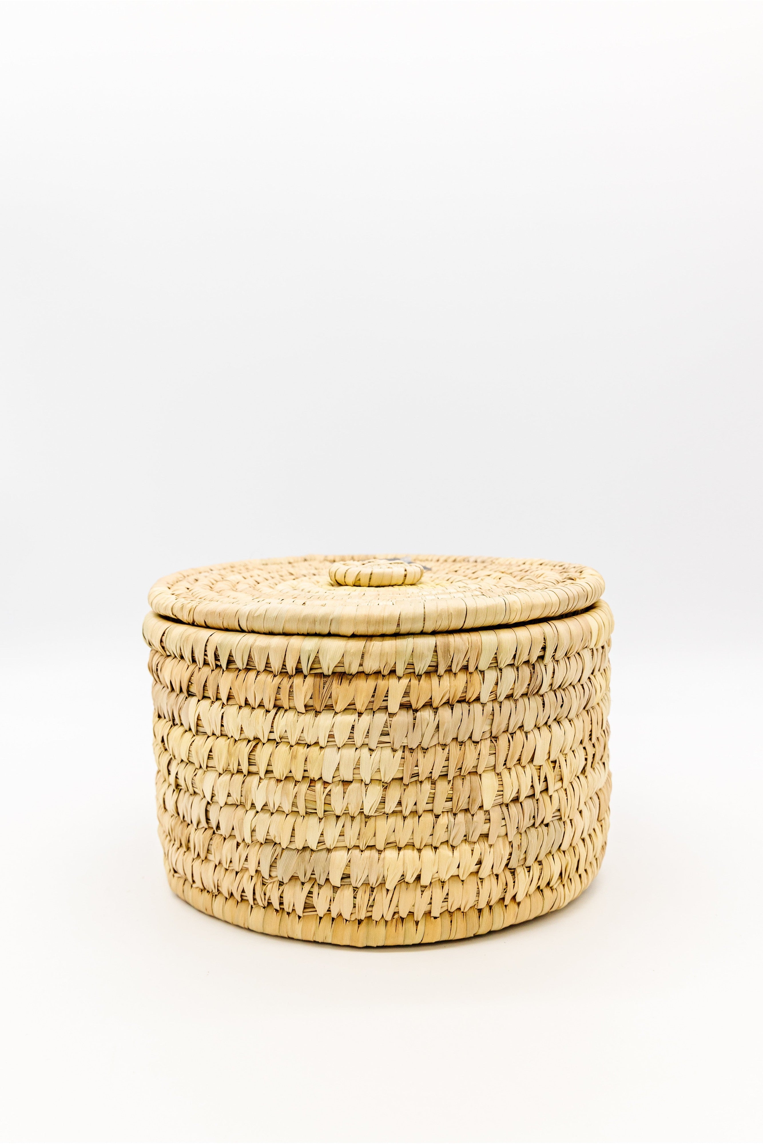 Hand Woven Round Basket with Lid