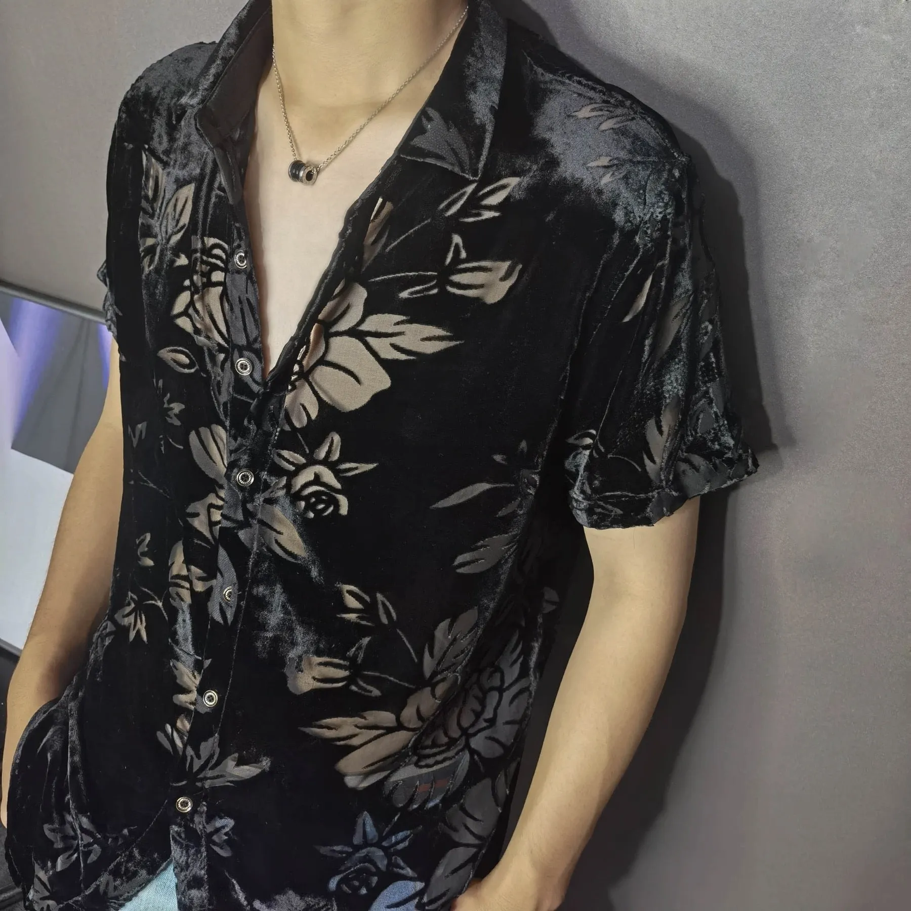 Men's Black Polyester Sexy Transparent Leaf Printed Short-Sleeve Shirt