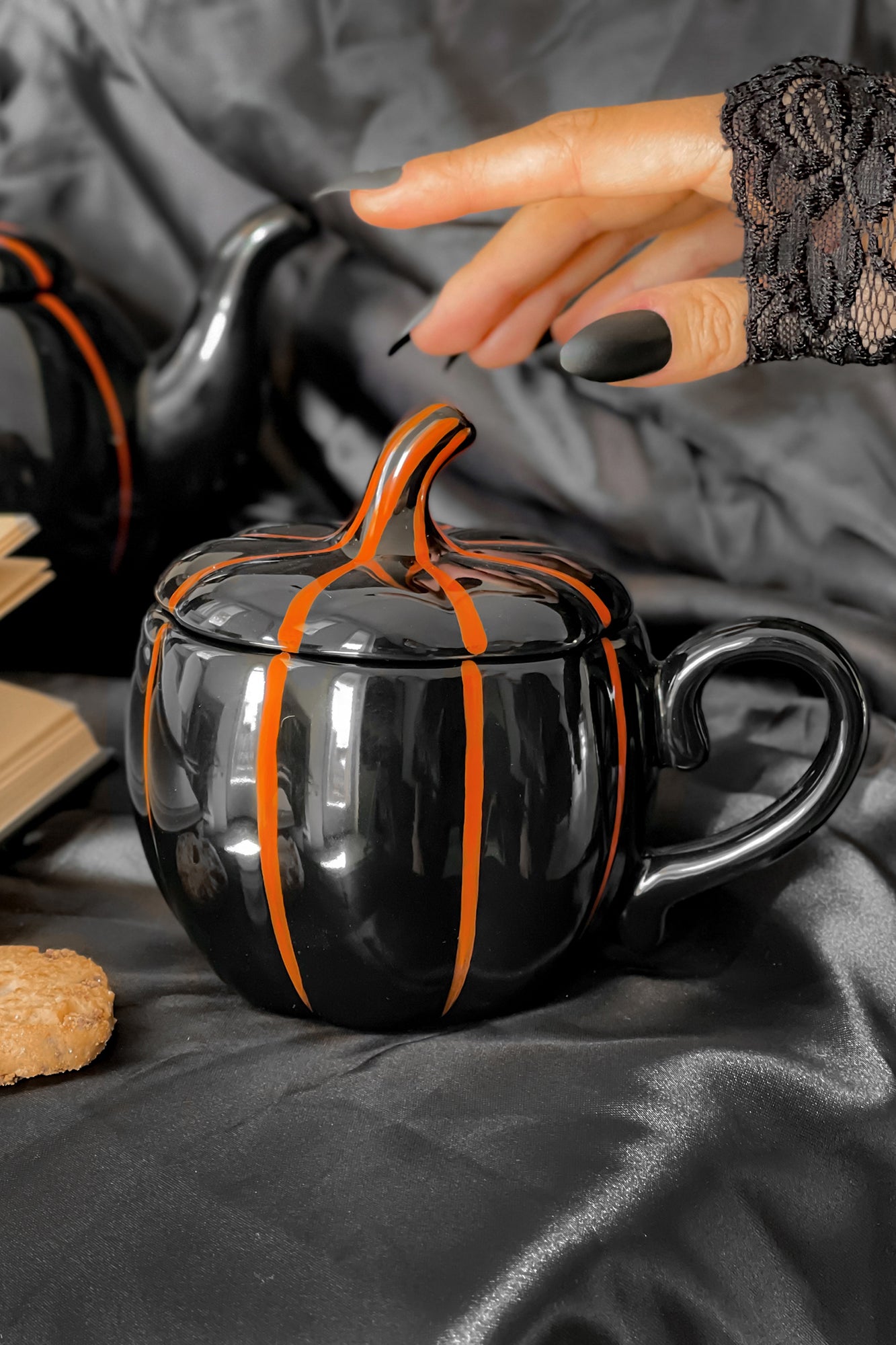 Pumpkin Mug With Lid